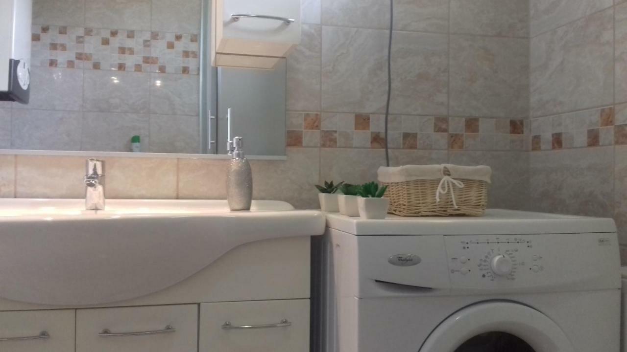 Benelise Apartman Hévíz Εξωτερικό φωτογραφία