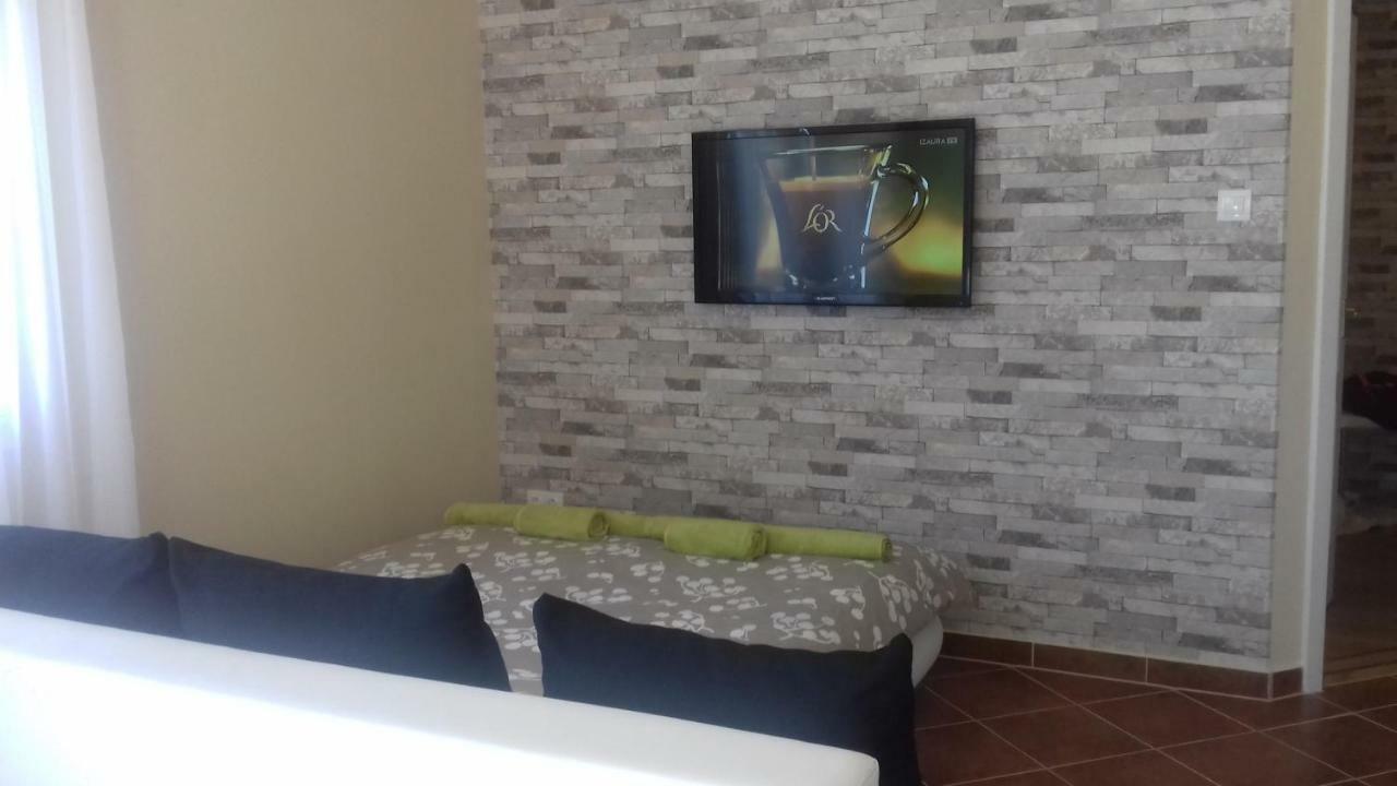 Benelise Apartman Hévíz Εξωτερικό φωτογραφία