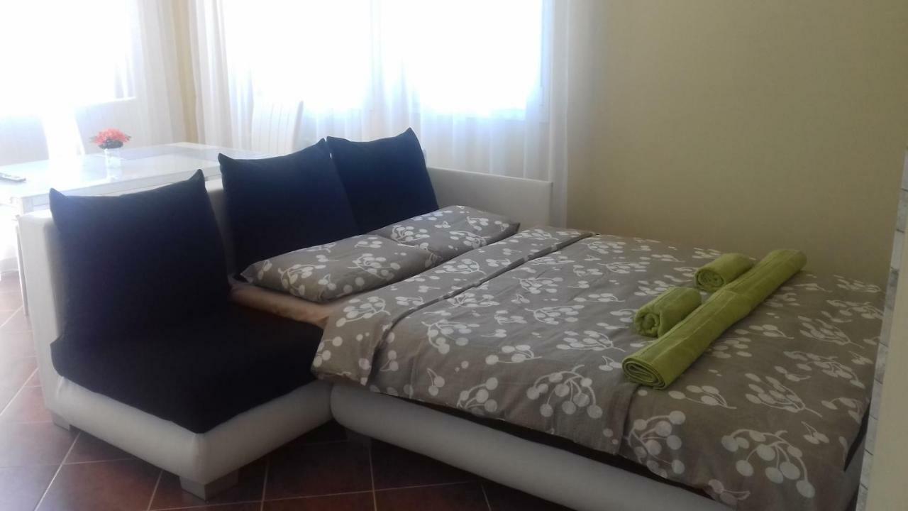 Benelise Apartman Hévíz Εξωτερικό φωτογραφία
