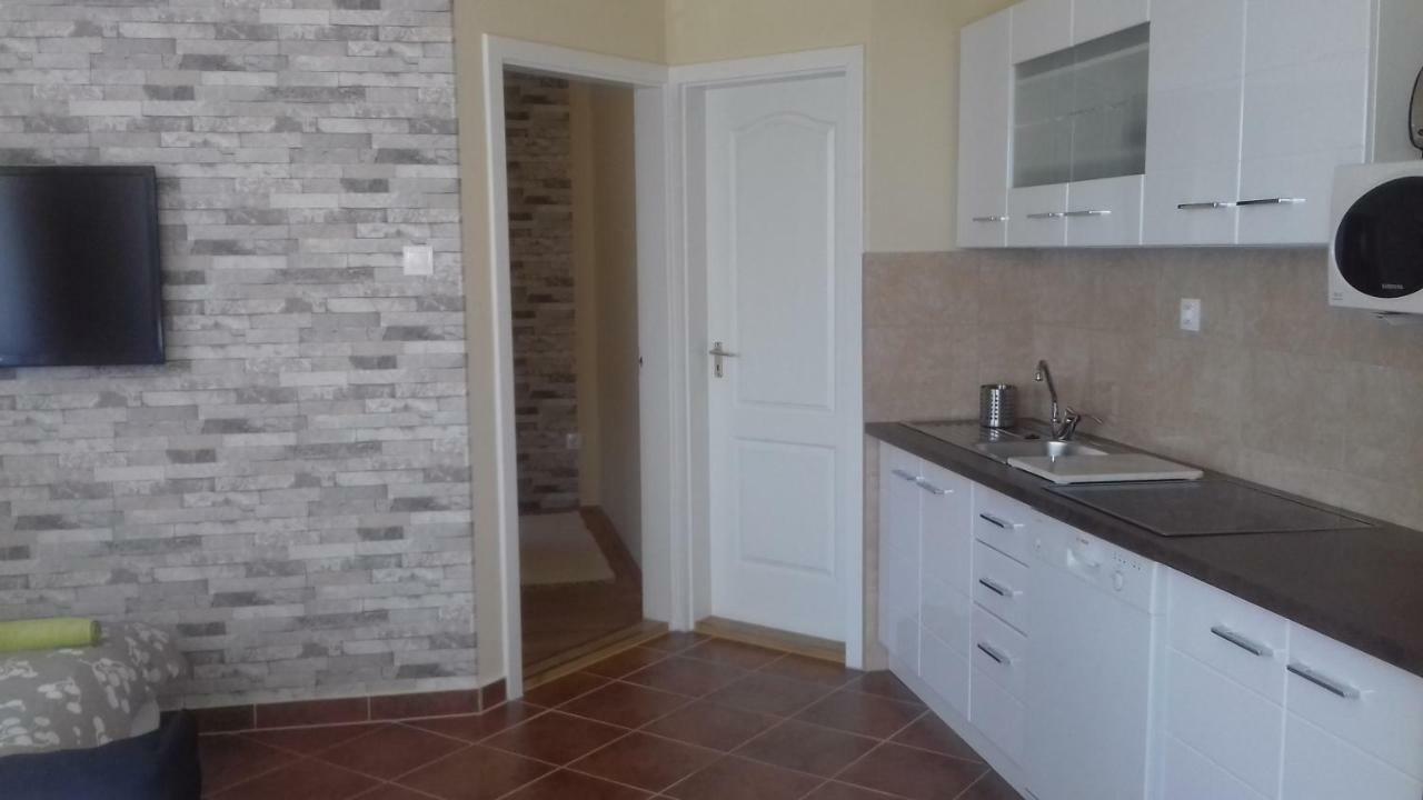 Benelise Apartman Hévíz Εξωτερικό φωτογραφία