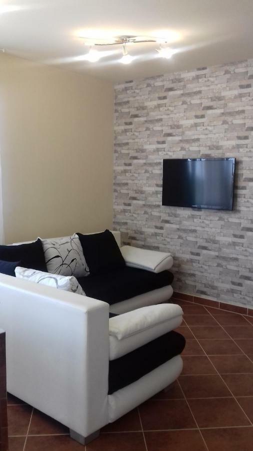 Benelise Apartman Hévíz Εξωτερικό φωτογραφία